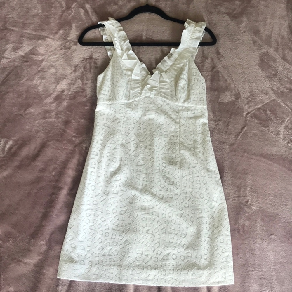 SOLD! Lilly Pulitzer phoebe ruffle neckline dress